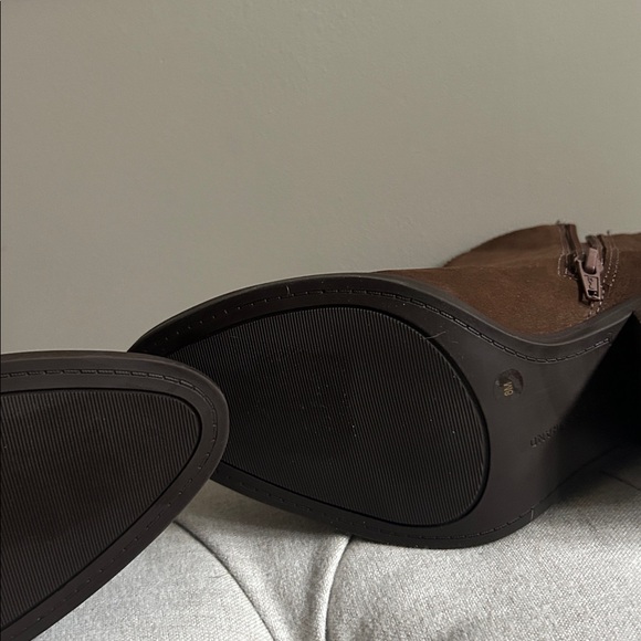 New! Lucky Brand boots - Picture 7 of 9